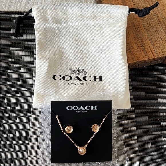 Brand New Coach Rose Gold Flower Earrings And Necklace Set with Pouch - Picture 5 of 5